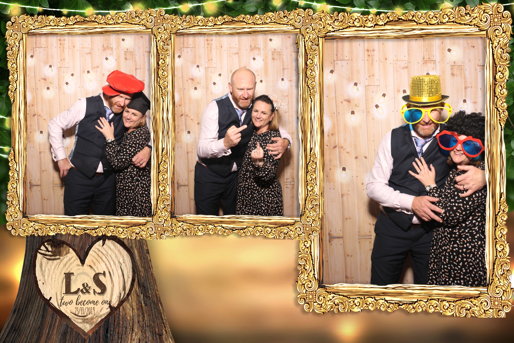 Laura and Simon | View more photos from the event at gallery.blissbooth.co.uk/u/BlissBooth/Laura-and-Simon